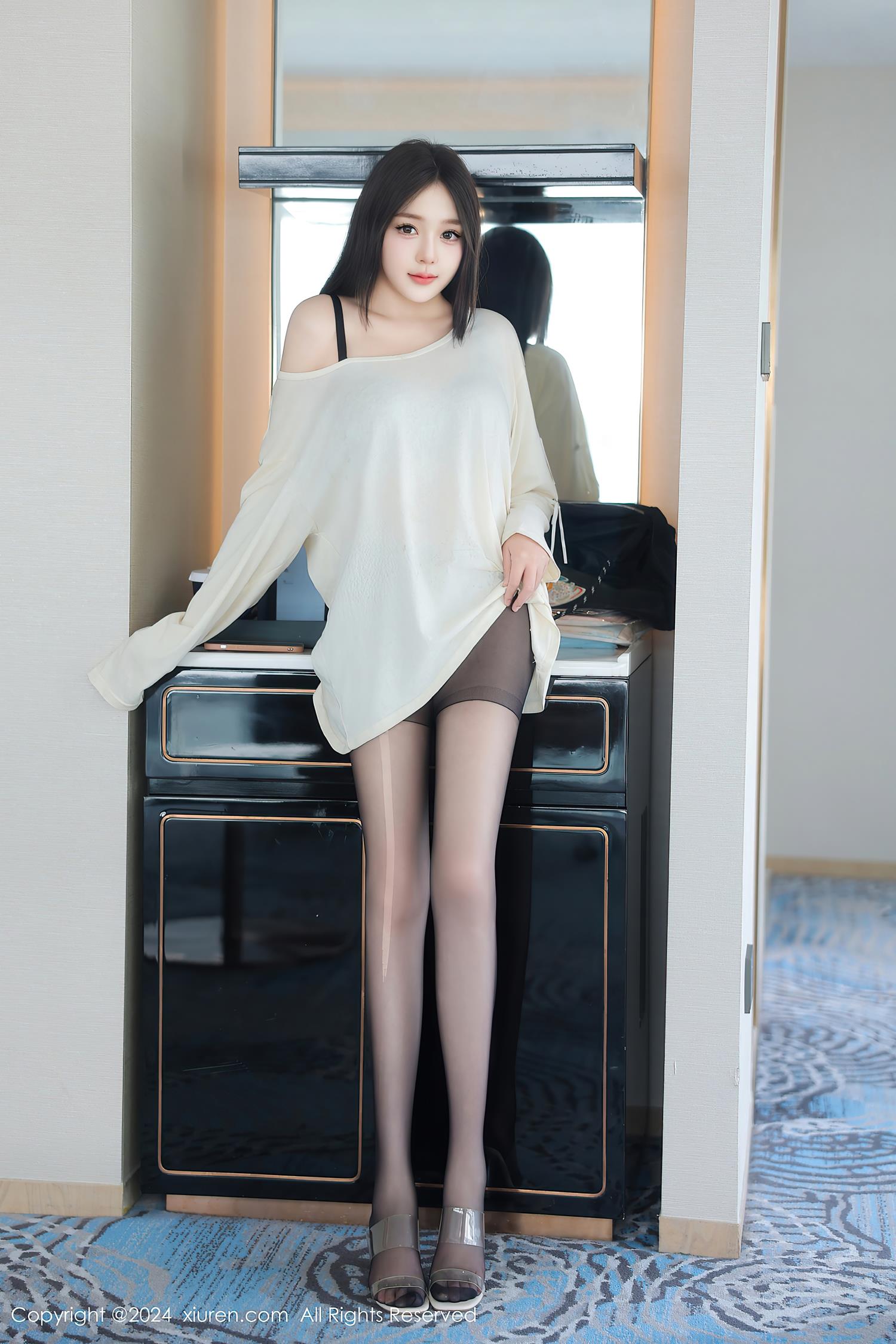 [Xiuren秀人网]2024.08.30 NO.9089 柚柚小奶瓶[81+1P/746MB]插图2