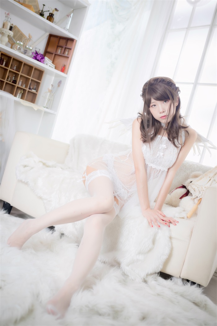 知名动漫博主@水淼aqua – 圣天使的堕落 [46P/433MB]插图1