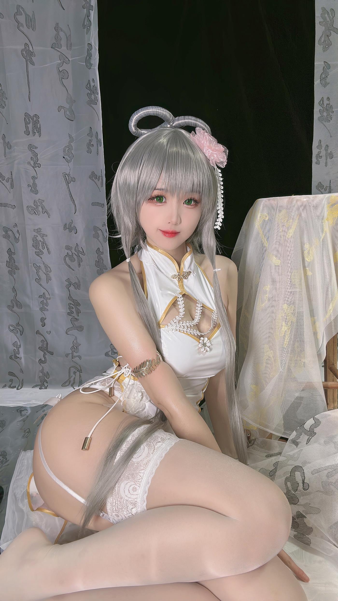 miko酱ww – 洛天依旗袍[30P/273MB]插图1