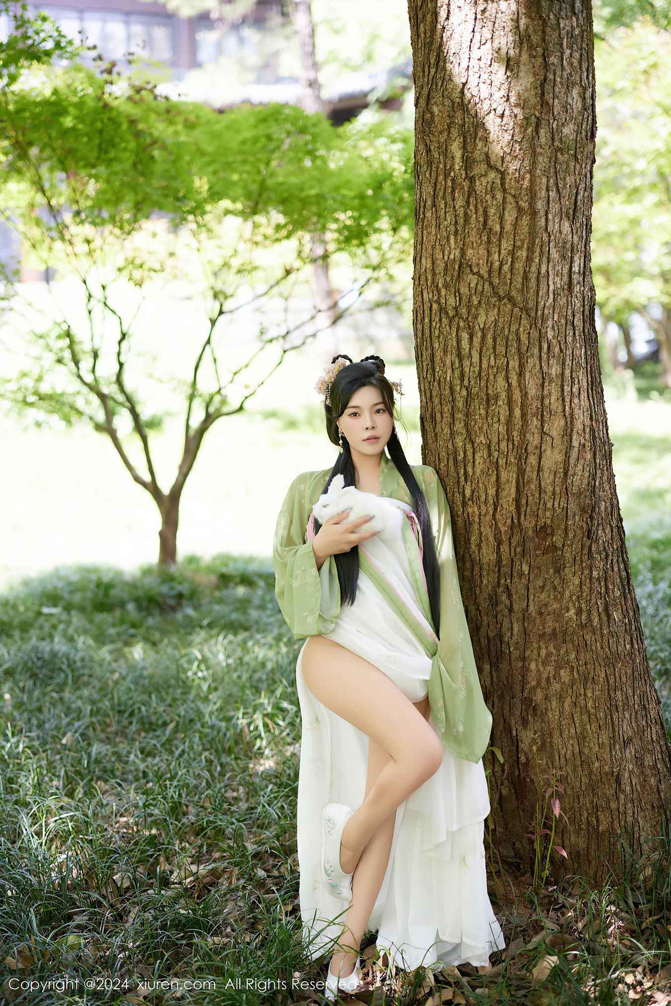[Xiuren秀人网]2024.09.14 NO.9162 麦田[72+1P/737MB]插图2