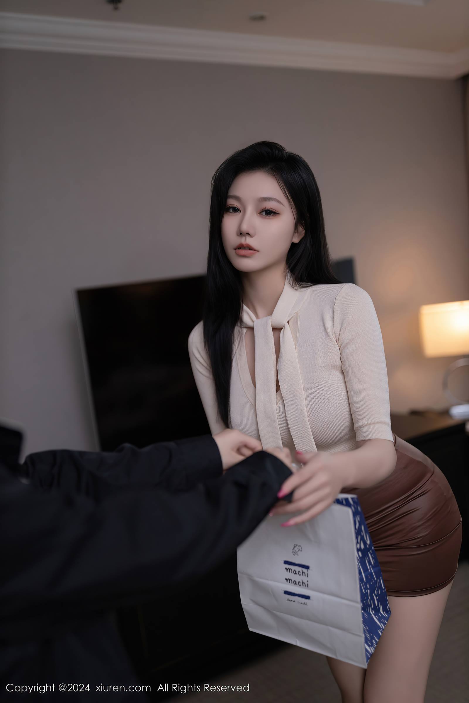 [Xiuren秀人网]2024.02.05 NO.8072 安然anran[80+1P/677MB]插图2