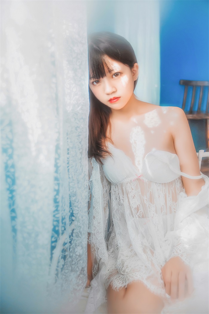 萝莉风COS 桜桃喵 – 洁白 少女私房 [50P/442MB]插图2