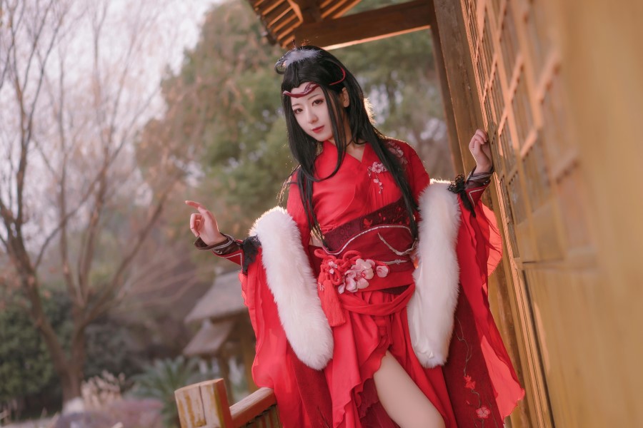 弥音音ww – 红袍[15P/29MB]插图2