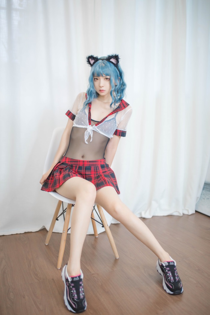 网红Coser@疯猫ss – 蓝发 小猫咪 [26P/122MB]插图1