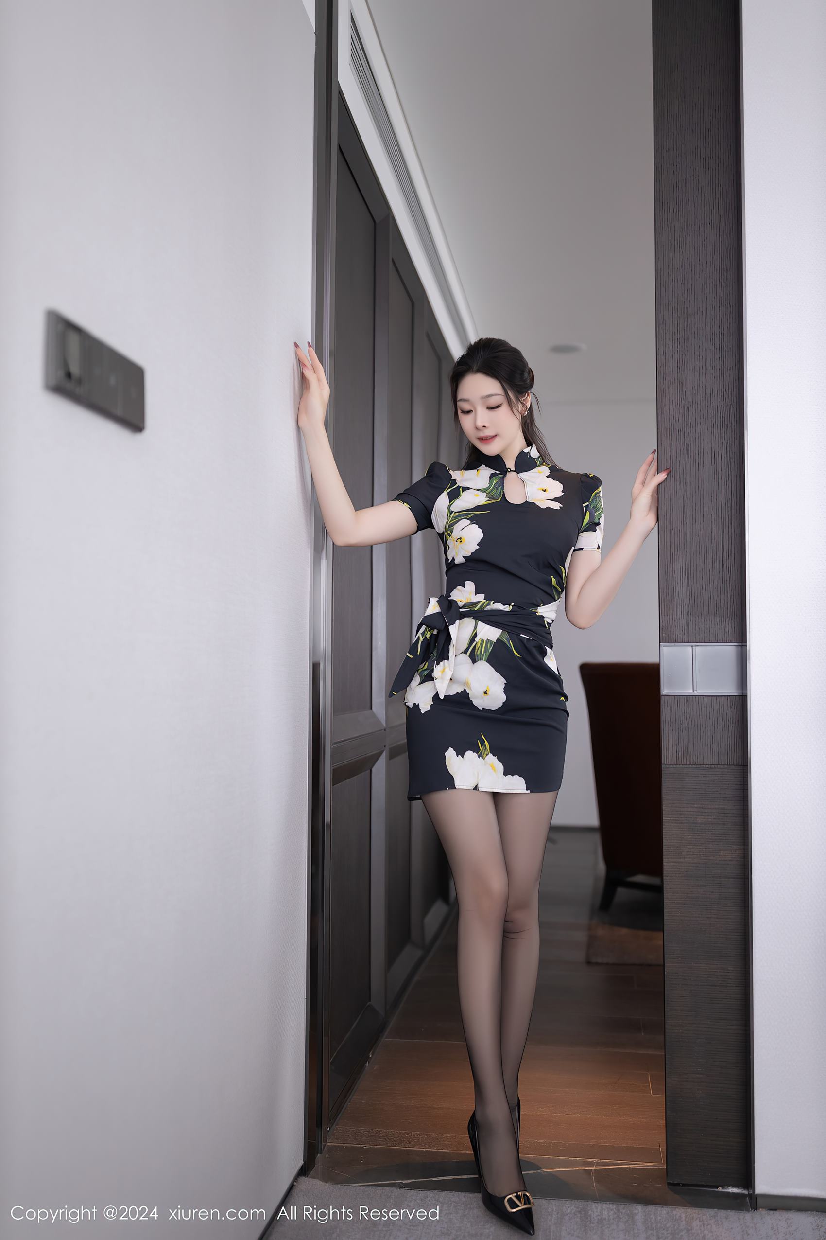 [Xiuren秀人网]2024.06.27 NO.8768 小逗逗[80+1P/652MB]插图2