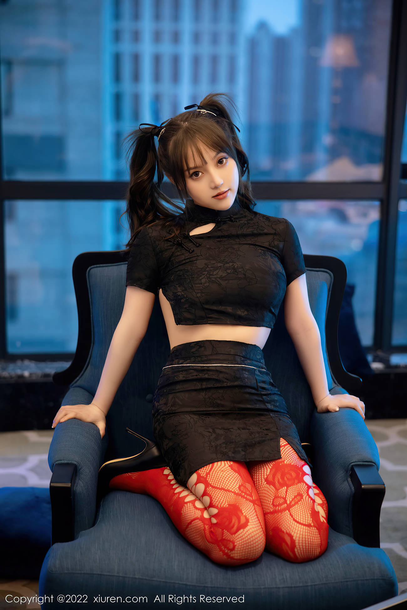 [XiuRen秀人网] 2022.07.04 No.5225 豆瓣酱 丝袜美腿[75P/705MB]插图1