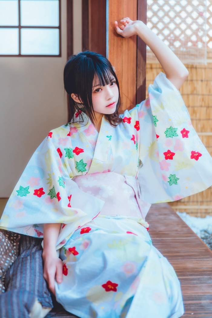 萝莉风COS 桜桃喵 – 小少女电子档 [103P/1.6G]插图1