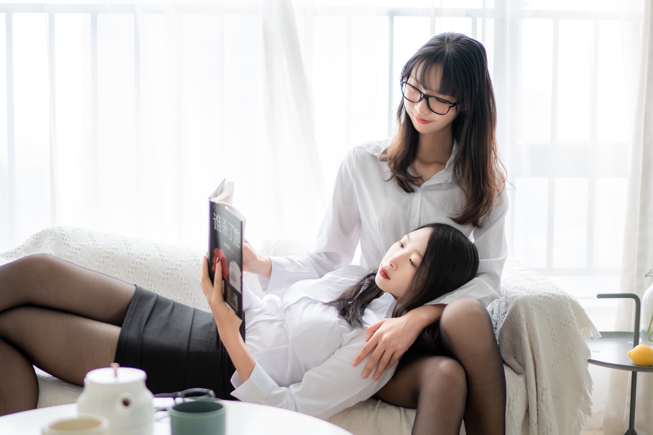 清纯妹子西瓜 – 黑丝百合 [54P/419MB]插图1