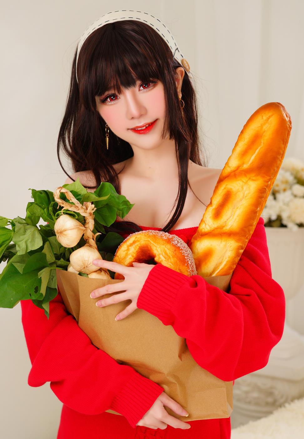 Sally Dorasnow – Yor Forger Red Sweater[19P/53MB]插图1