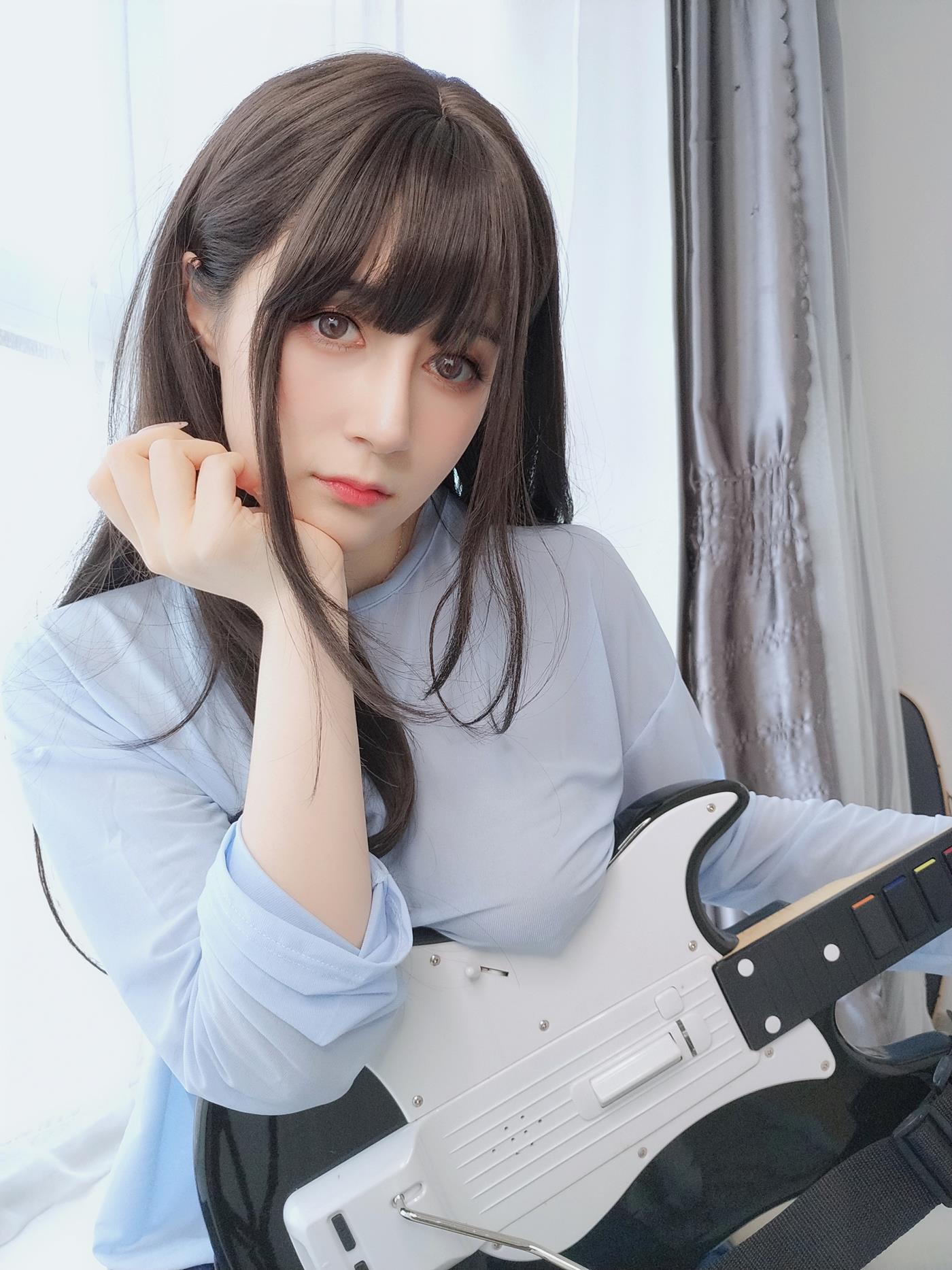 白银  镜子里的姐姐[21P/1V/68MB]插图1