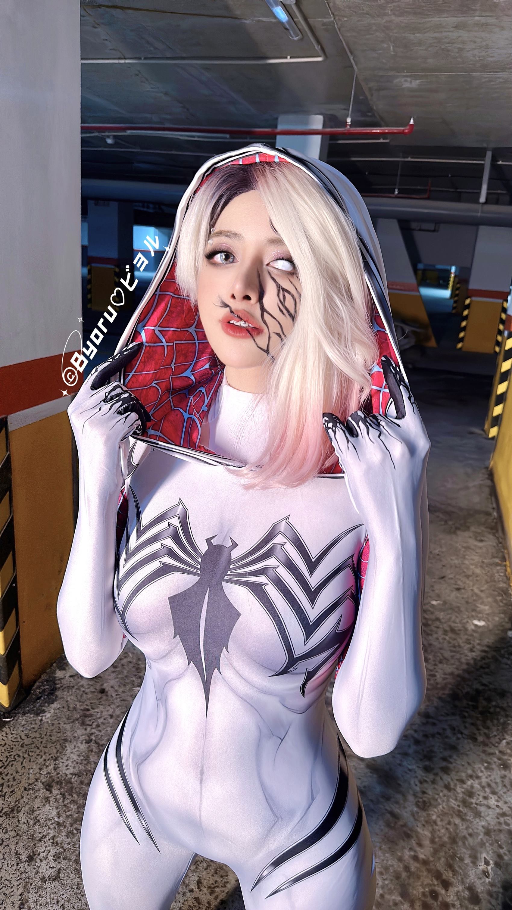 日本性感萝莉Byoru – Gwenom[58P/328MB]插图1