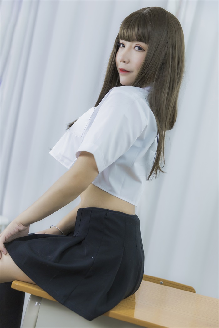 微博红人Coser@抱走莫子aa – 等你下课 [42P/435MB]插图1
