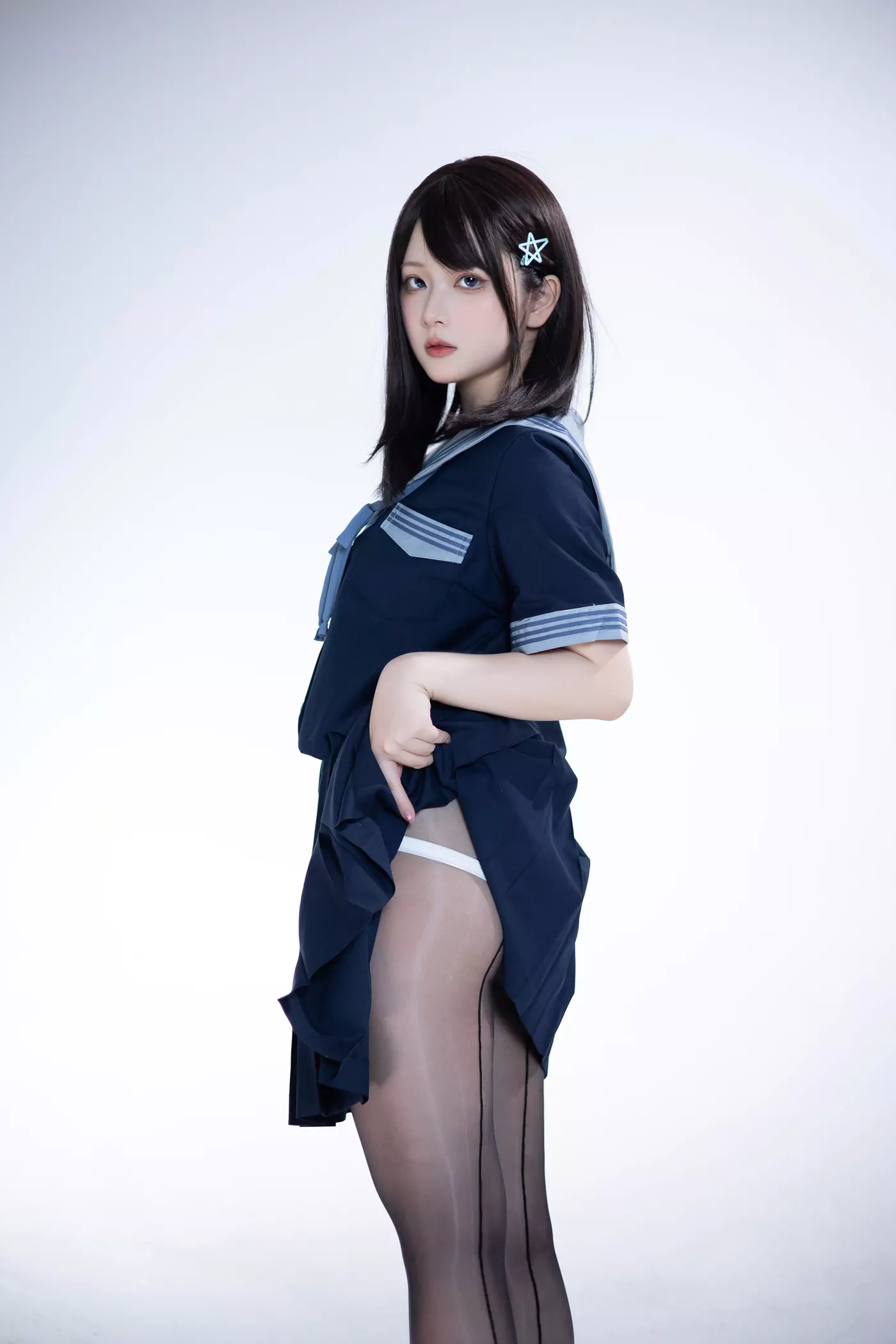 屿鱼 – 蔚蓝档案 竞泳[28P/108MB]插图1