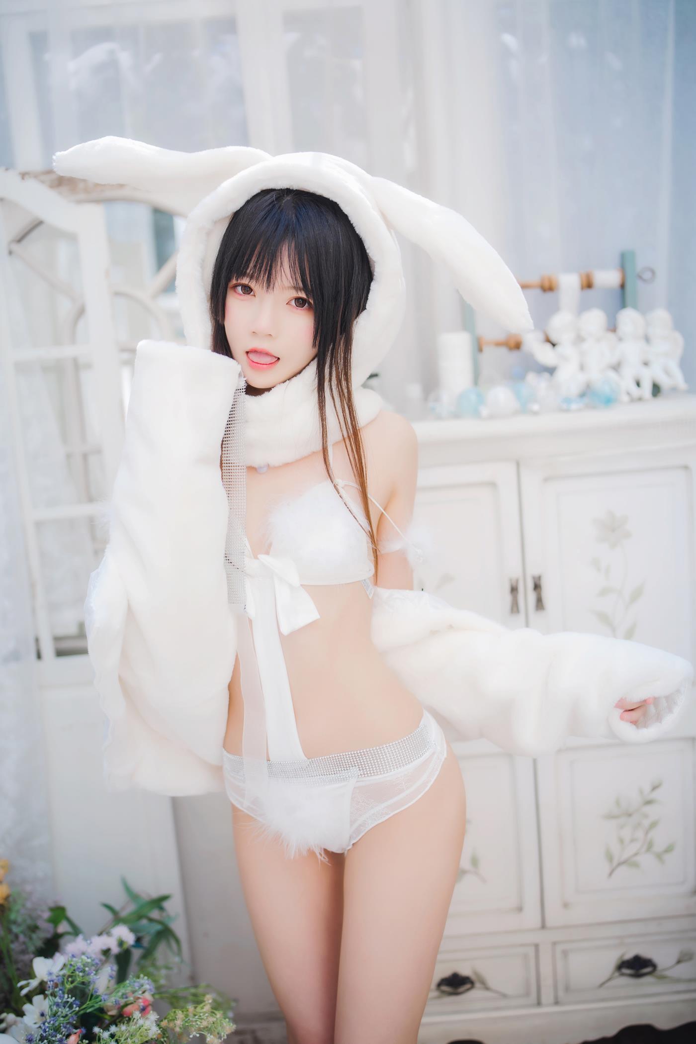桜桃喵  小白兔02 [49P/721MB]插图2