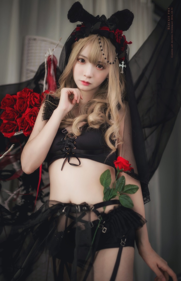 网红Coser@疯猫ss -黑色玫瑰 [20P/27MB]插图1