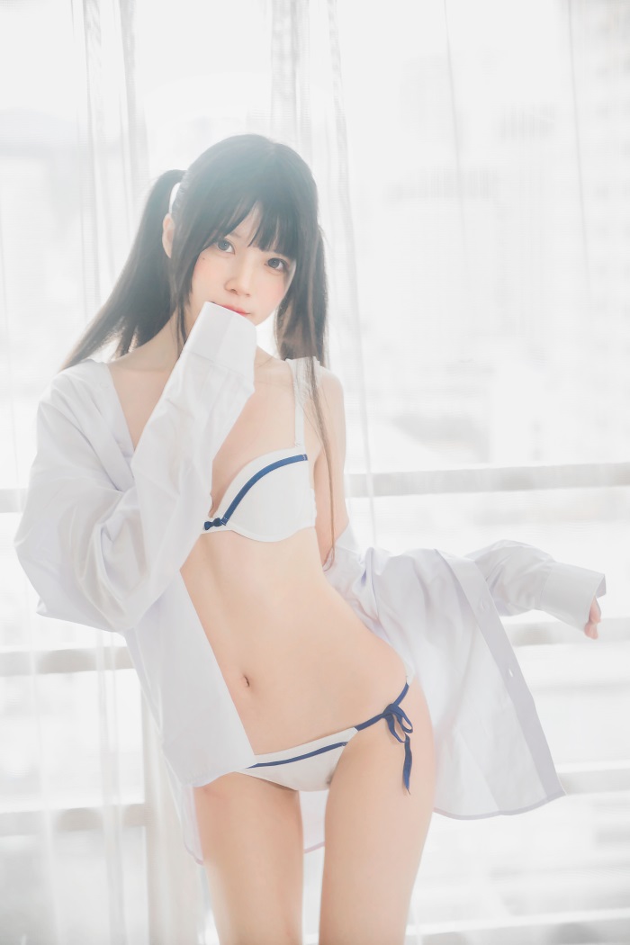 萝莉风COS 桜桃喵 – 白衬衫加可爱马尾辫 [47P/146MB]插图1