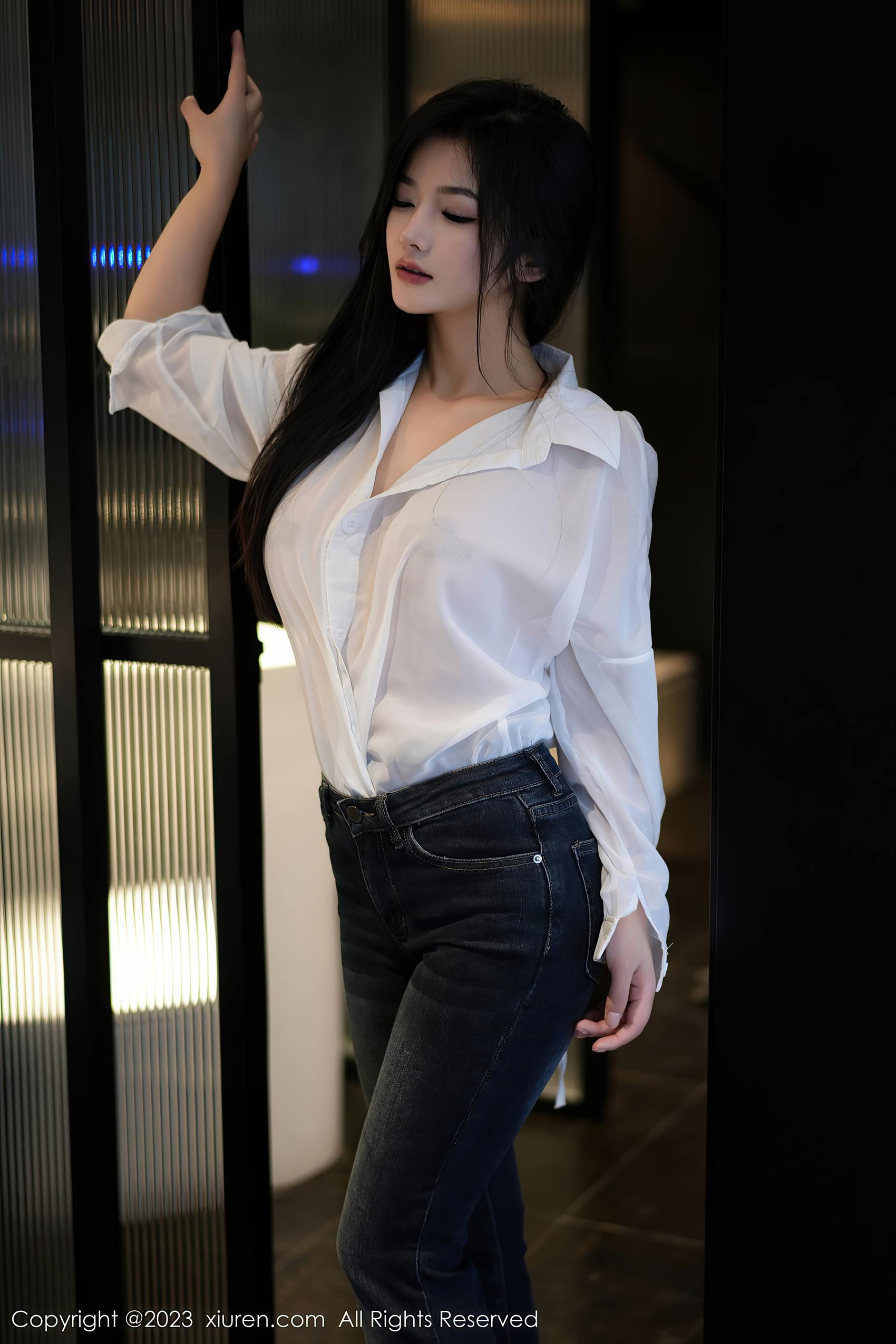 [Xiuren秀人网]2023.11.10 NO.7645 谭小灵[106+1P/900MB]插图2