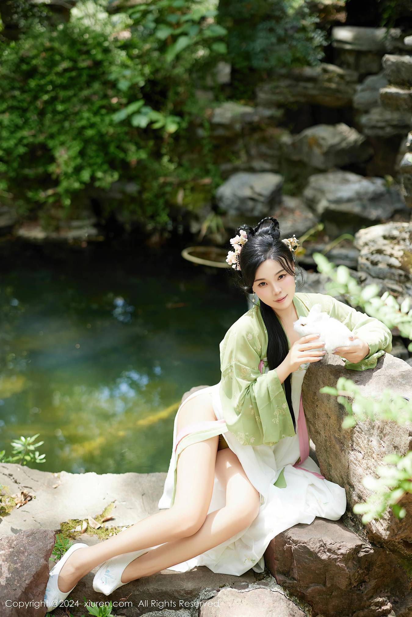[Xiuren秀人网]2024.09.14 NO.9162 麦田[72+1P/737MB]插图1
