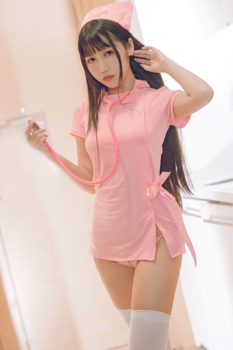 不呆猫- 白丝粉红护士[42P/376MB]插图2