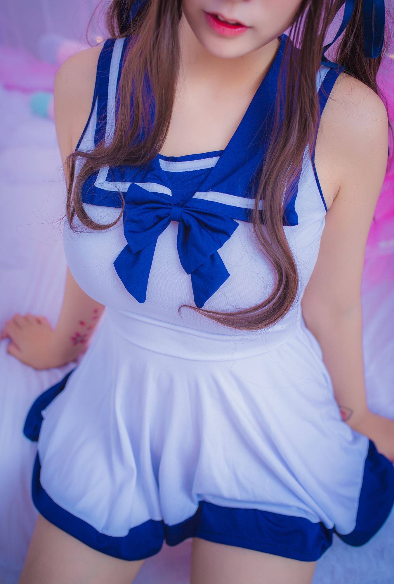 网紅Coser@ 猫九酱 连衣水手服[11P/105.19MB]插图1