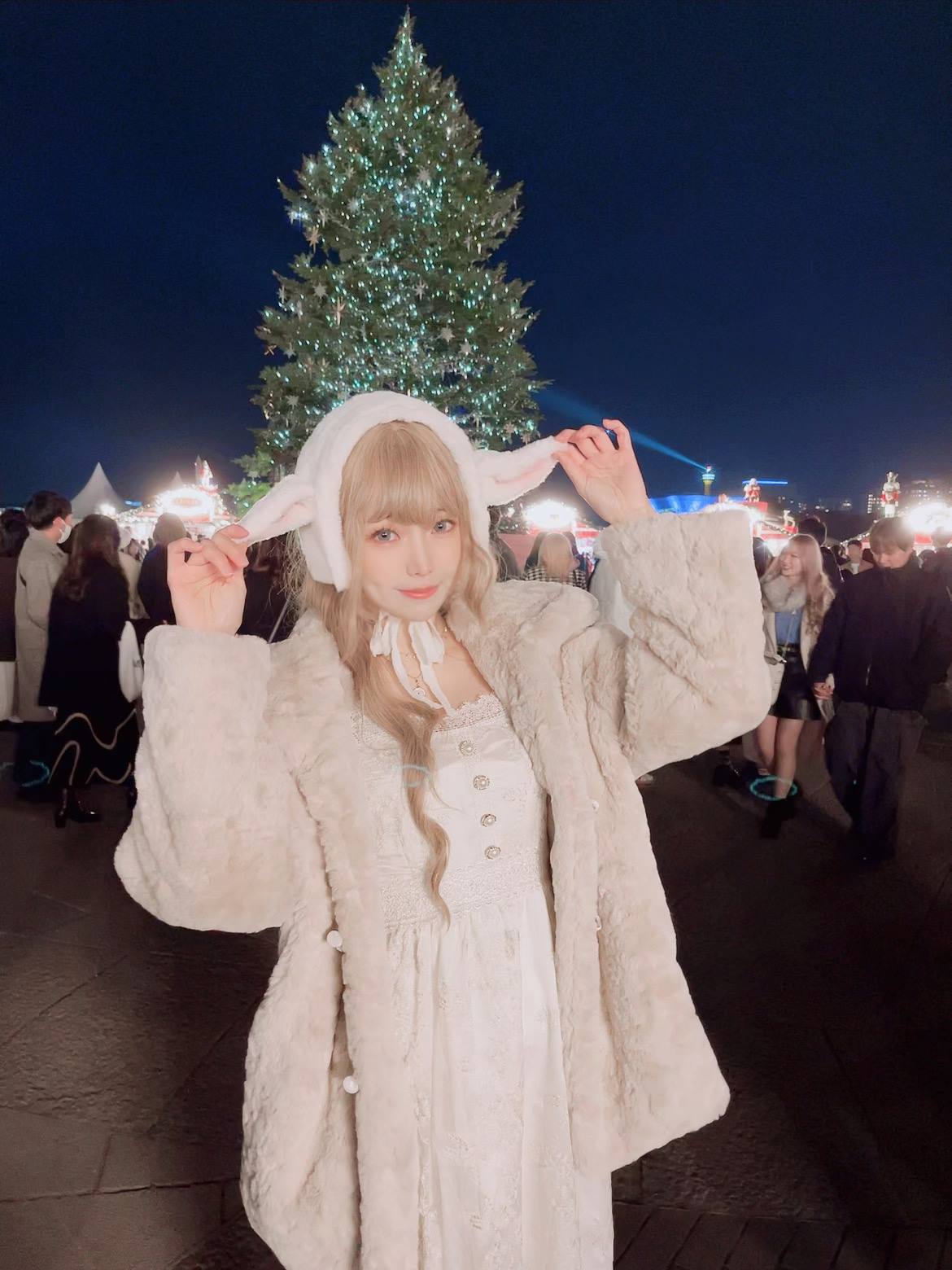 Ely_eee(ElyEE子) – Winter Market Lamb[36P/3V/147MB]插图2