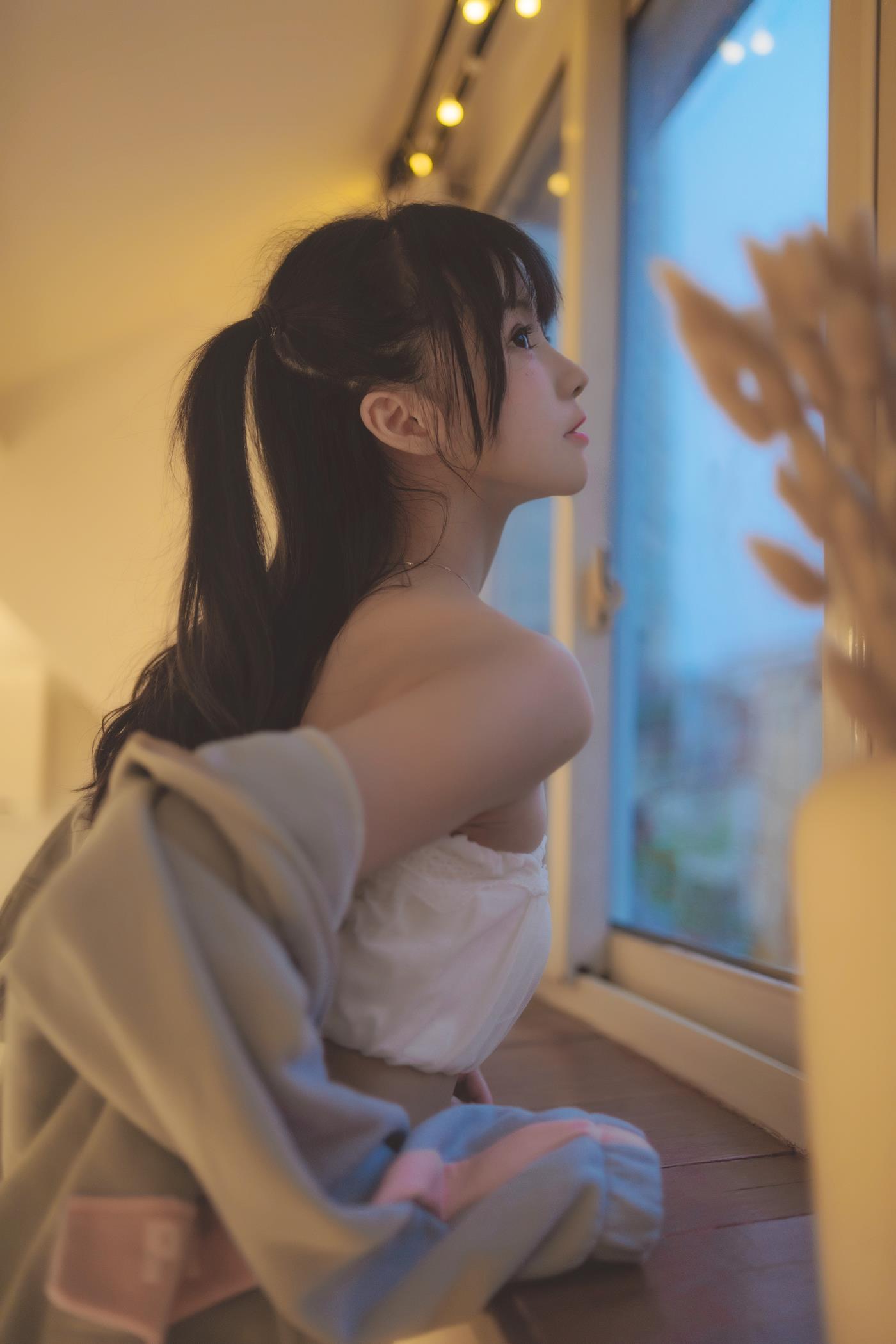桜桃喵 – 碎星[19P/324MB]插图2