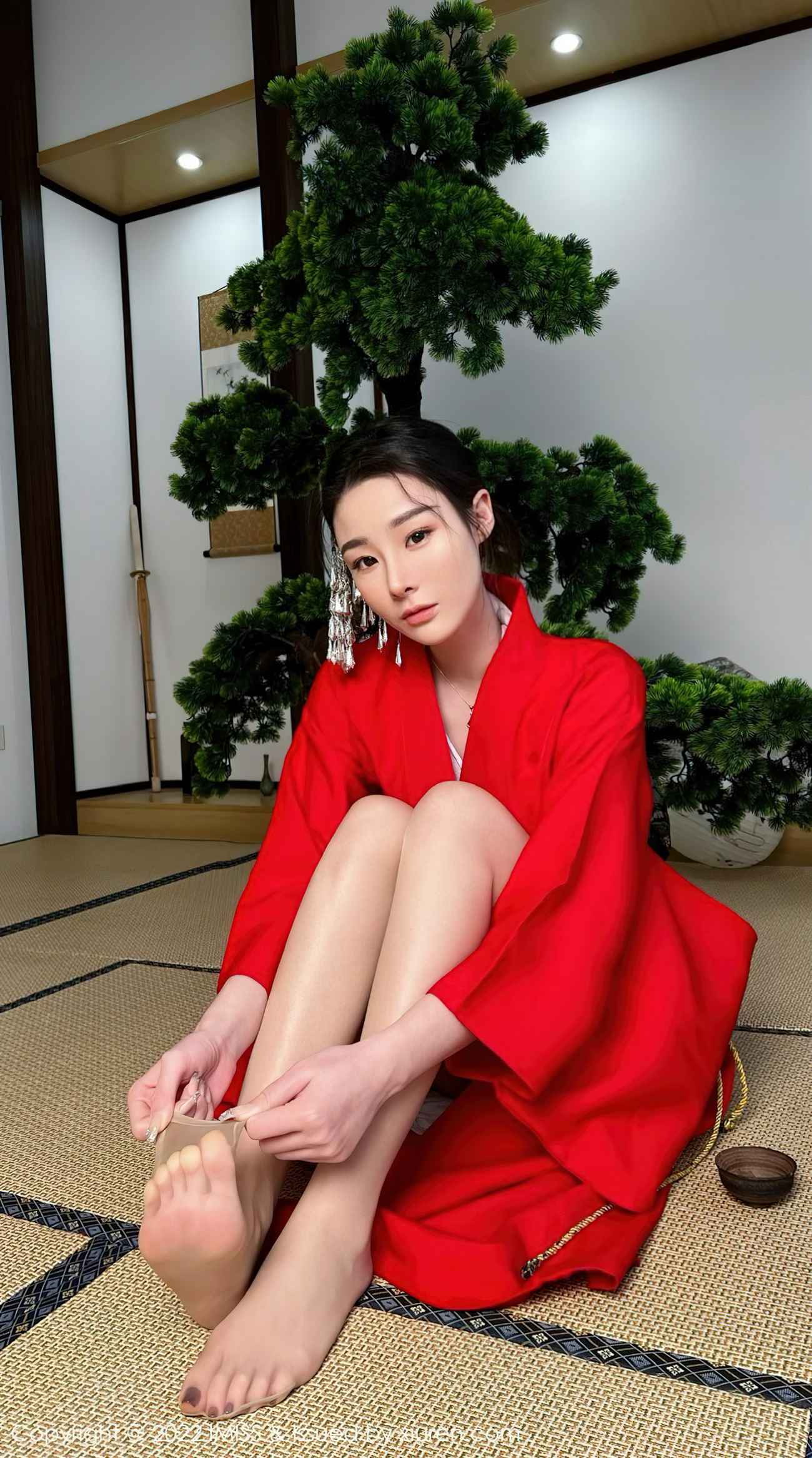 [IMISS爱蜜社]2022.03.08 Vol.669 逗逗[30P/413MB]插图1