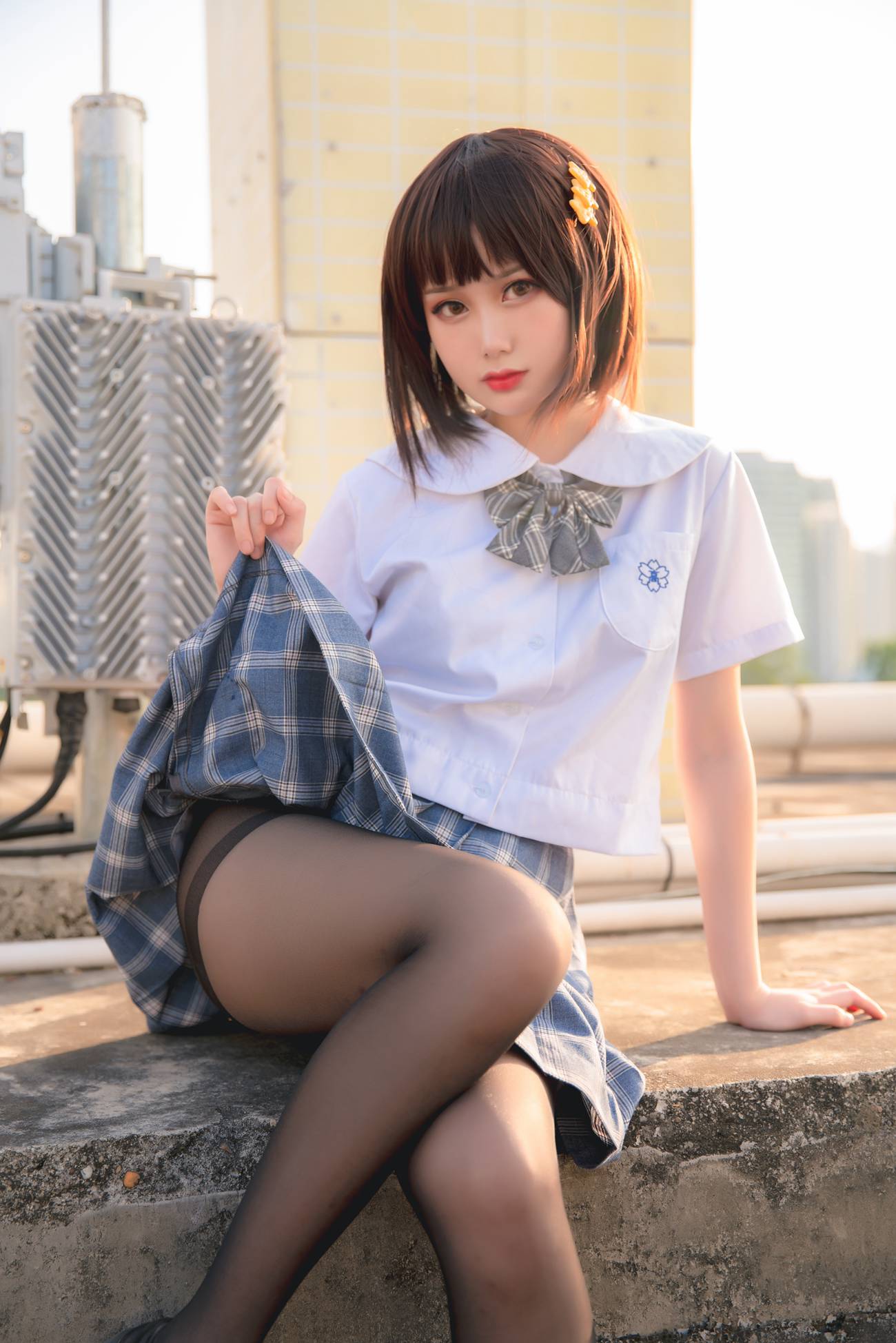 您的蛋蛋  – 天台JK[41P/649MB]插图1