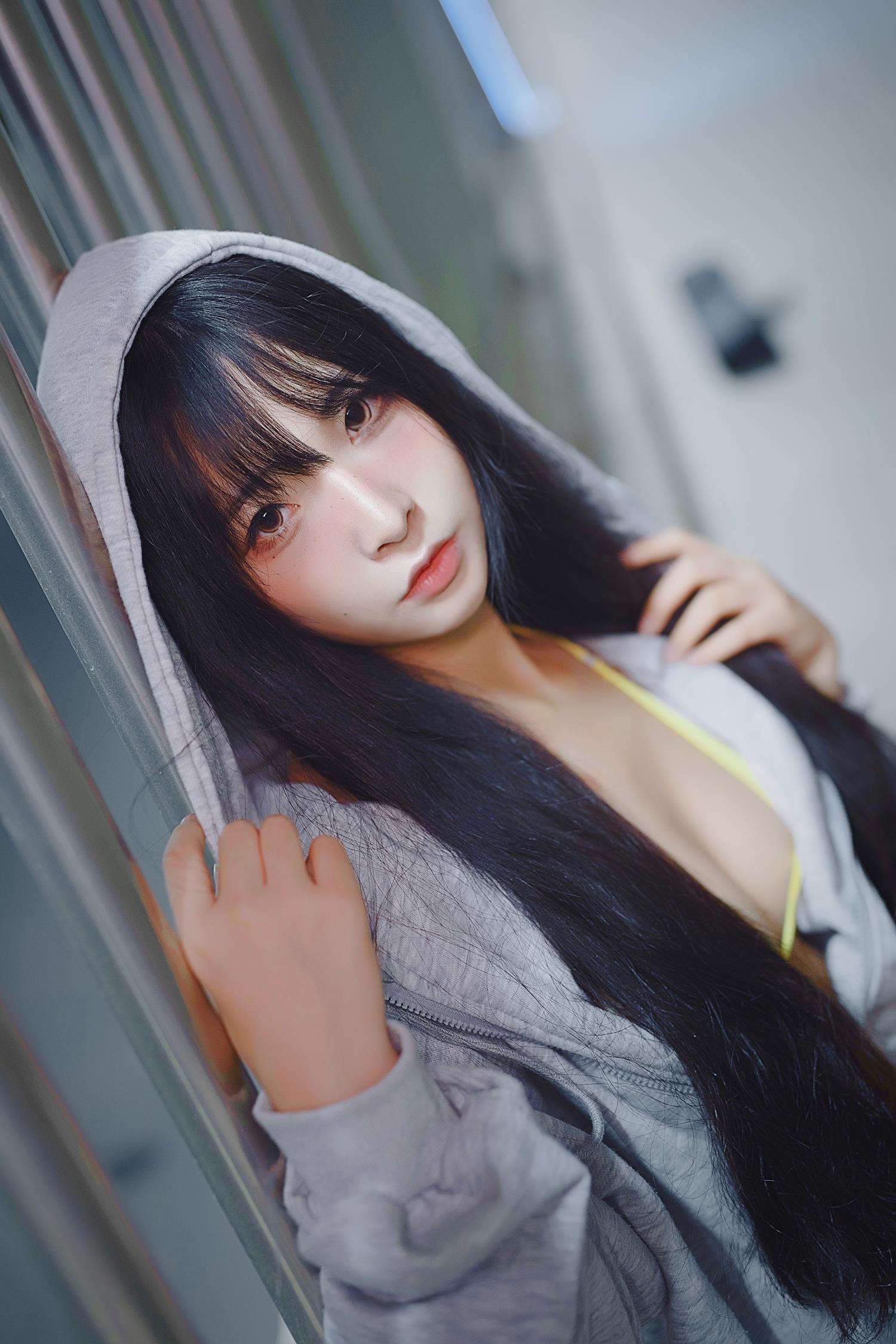 yuuhui玉汇 – 车内嫩黄[89P/1.47GB]插图1