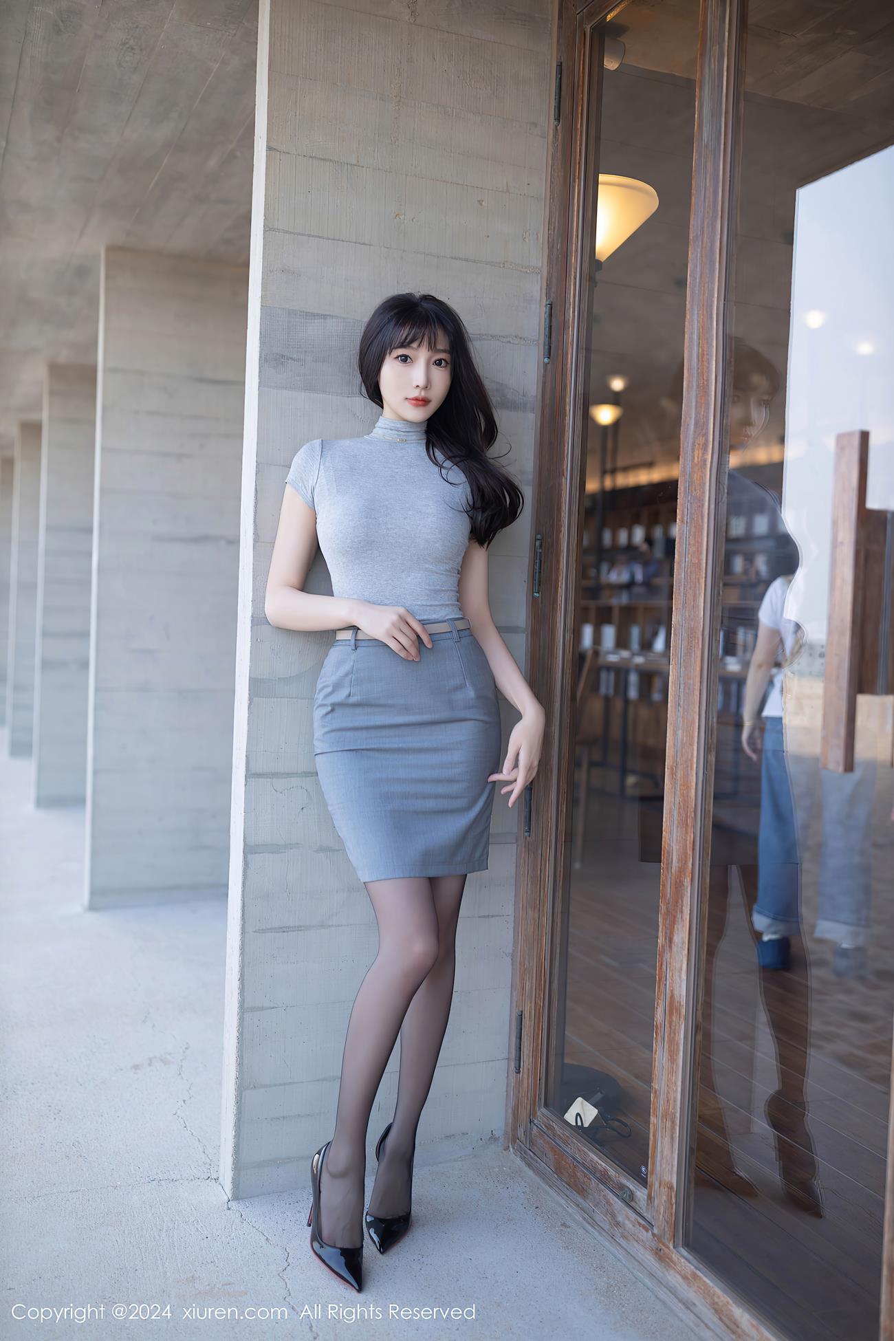 [Xiuren秀人网]2024.11.14 NO.9450 陆萱萱[80+1P/738MB]插图2
