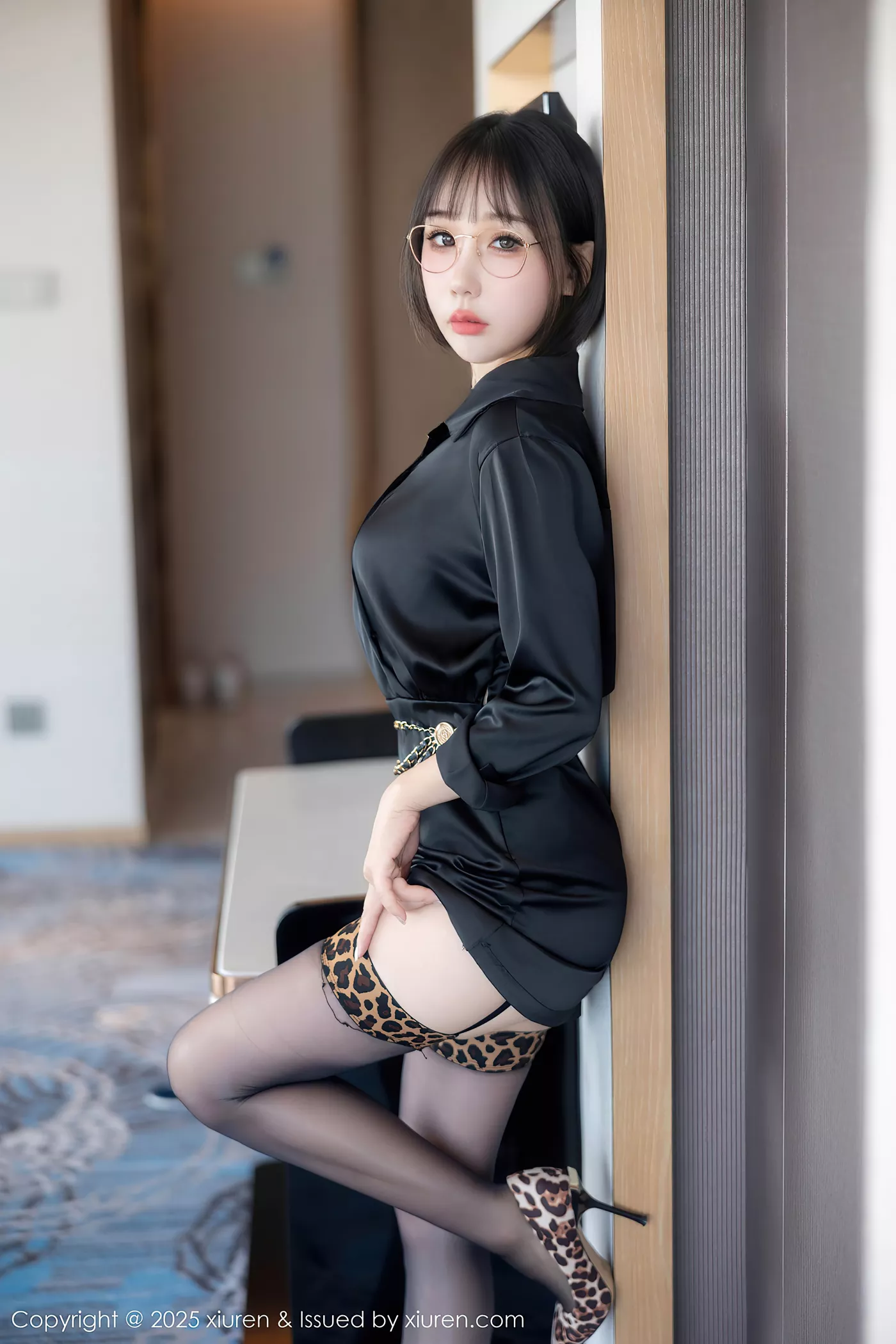 [Xiuren秀人网]2025.01.03 NO.9701 波巧酱[79+1P/748MB]插图1