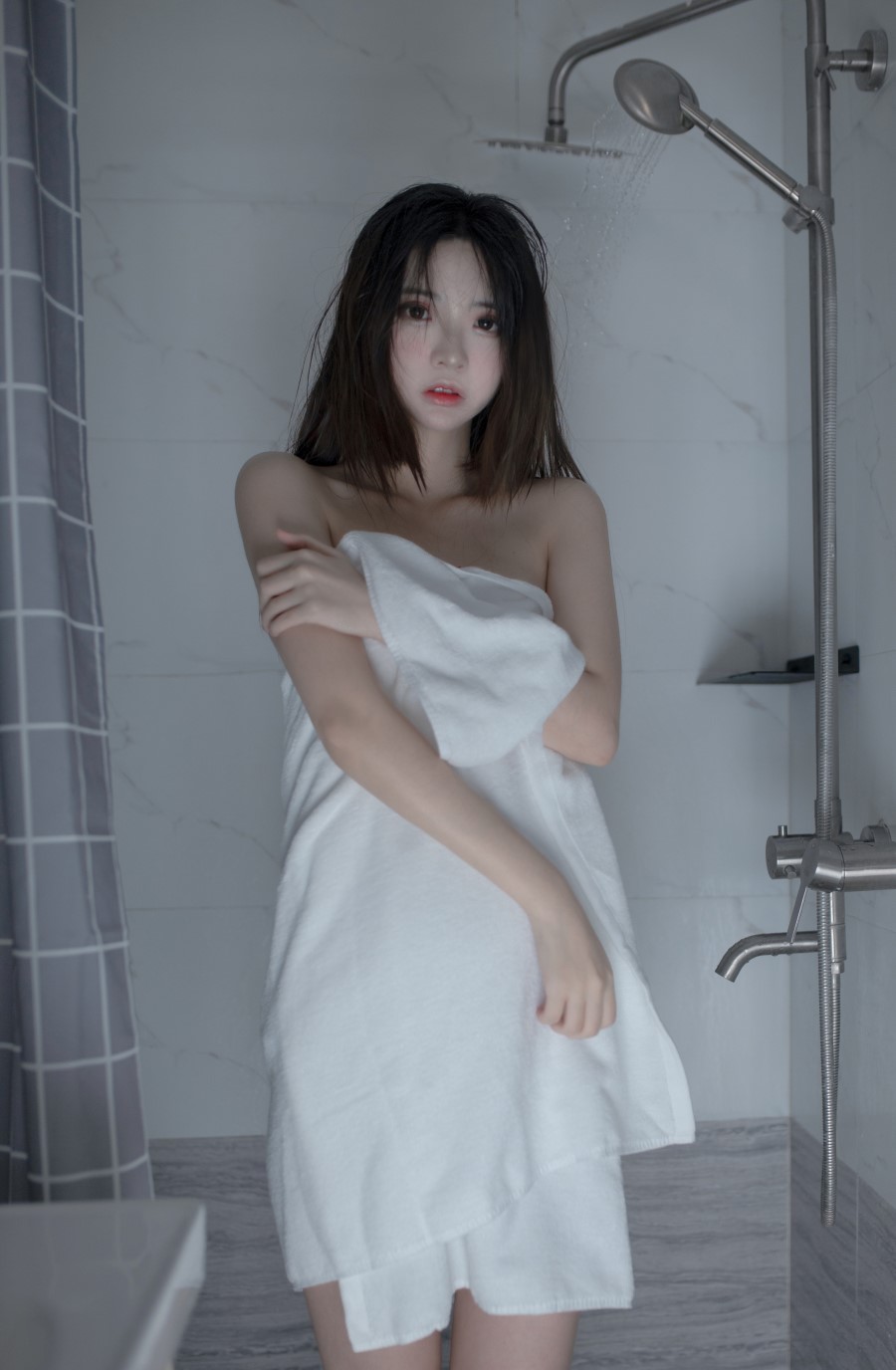 疯猫ss – 思绪之浴室 [30P/391MB]插图1