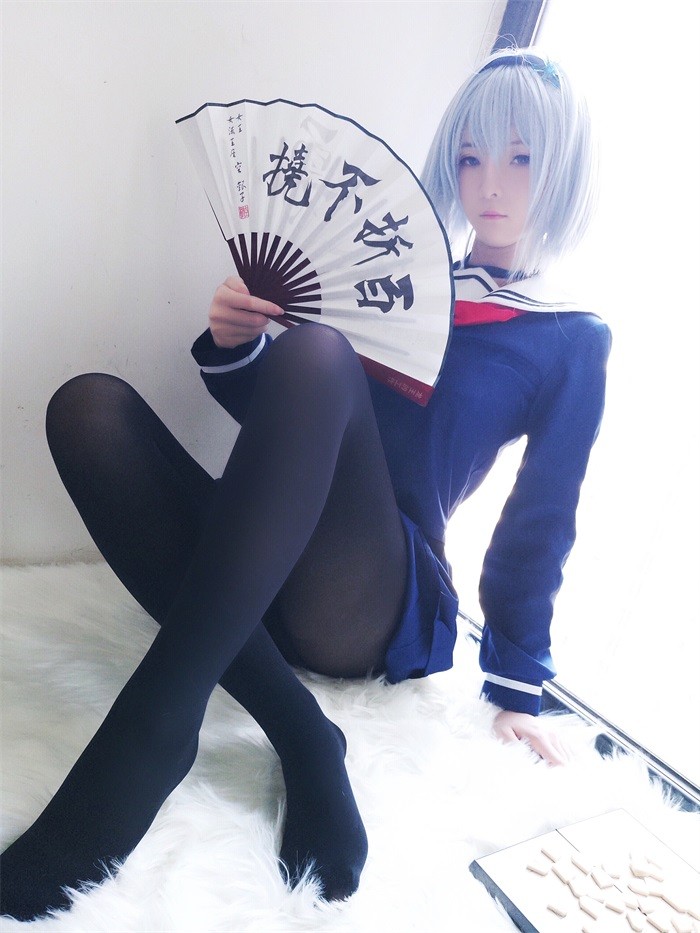 微博红人@一小央泽-黑丝折扇 空银子 [34P/162MB]插图1