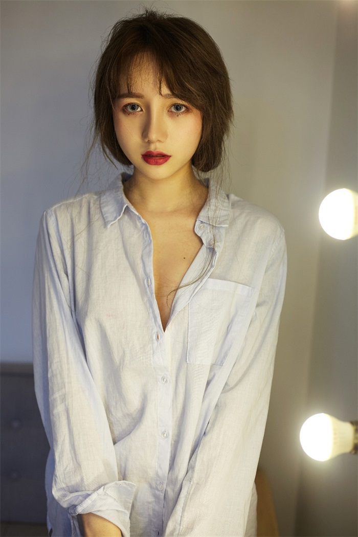 人气动漫Coser@洛丽塔大哥 年费及永久专享合集 (此合集持续更新)插图2 人气动漫Coser@洛丽塔大哥 年费及永久专享合集 (此合集持续更新)插图2