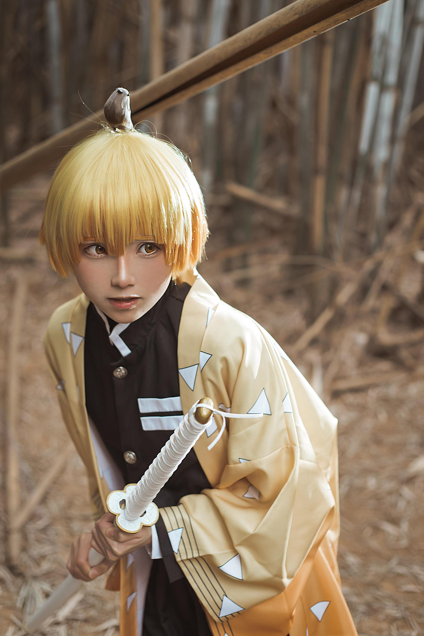 人气Coser@Kitaro_绮太郎 鬼灭之刃 我妻善逸[30P/104MB]插图2