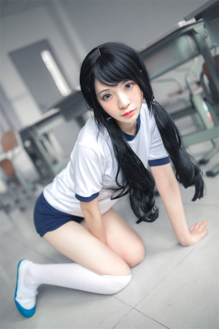 网红Coser@疯猫ss – 体操服 [46P/405MB]插图2