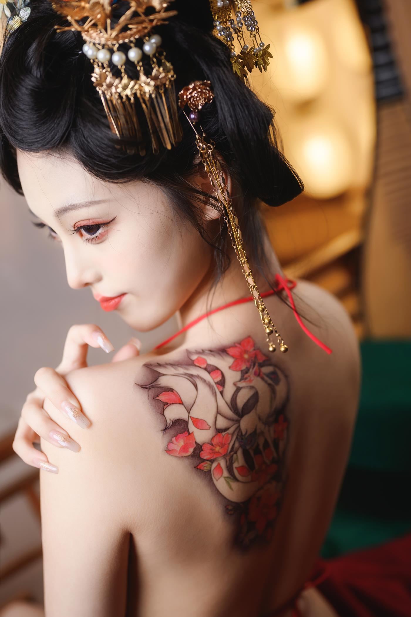 萌系小姐姐蜜汁猫裘  唐宫夜宴 [61P/1V/2.11GB]插图2