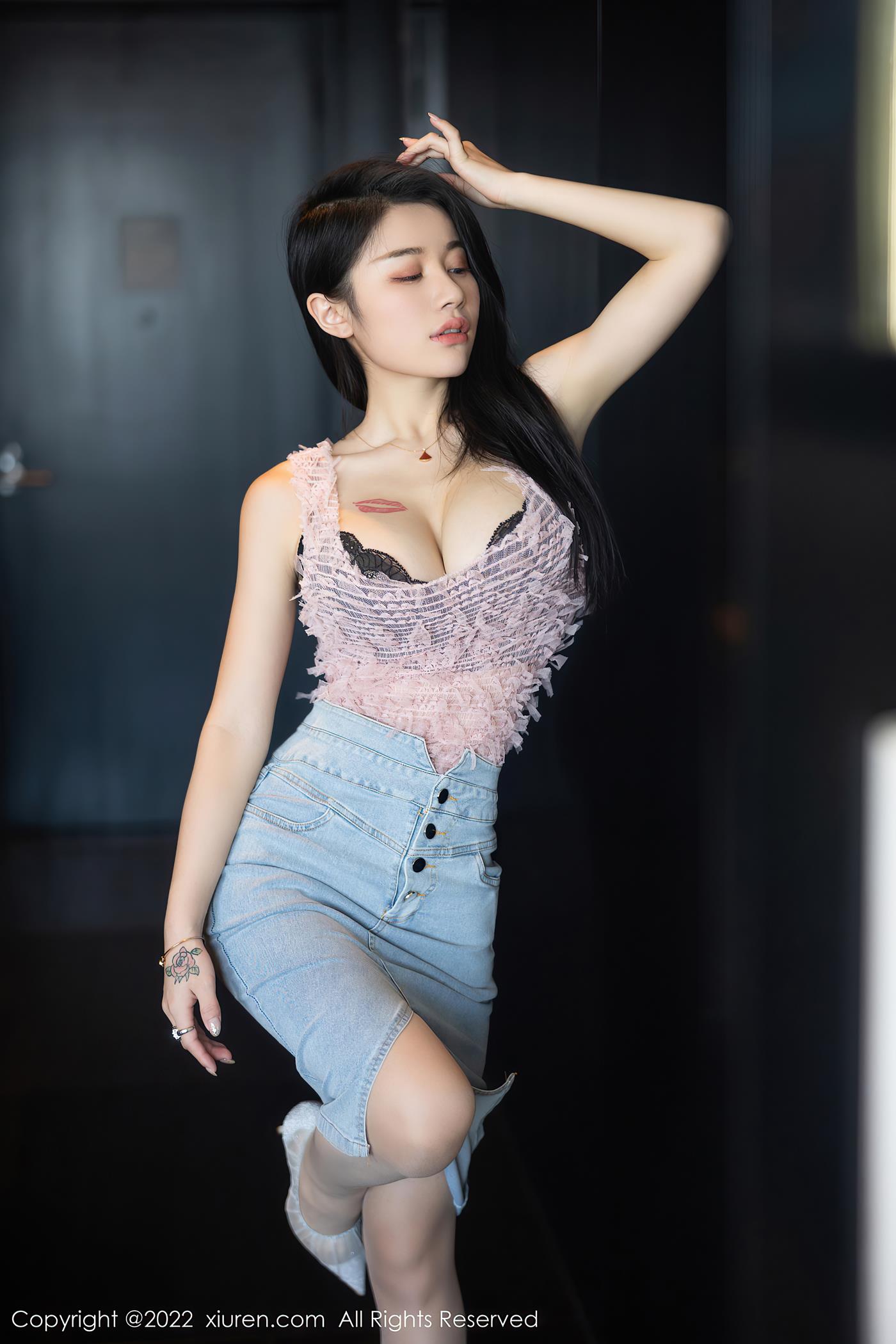 [Xiuren秀人网]2022.08.25 NO.5489 美七Mia[97+1P/0.98GB]插图2