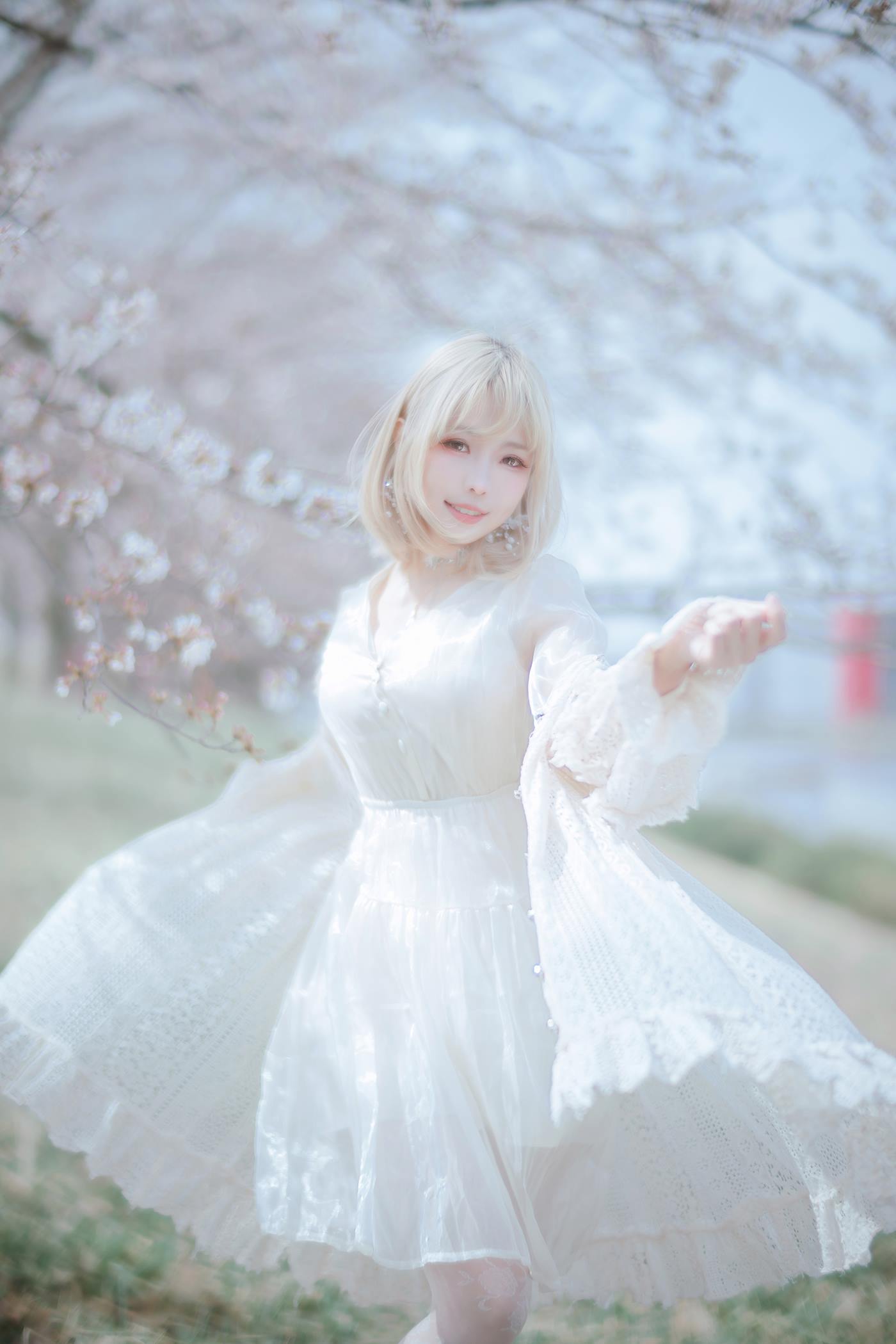 Ely_eee(ElyEE子)  – Sakura[64P/174MB]插图1