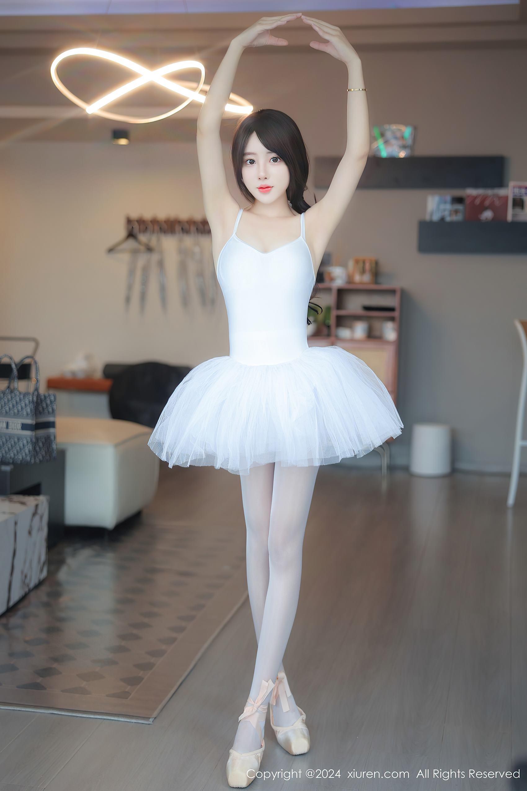 [Xiuren秀人网]2024.05.17 NO.8564 桃妖夭[80+1P/689MB]插图2