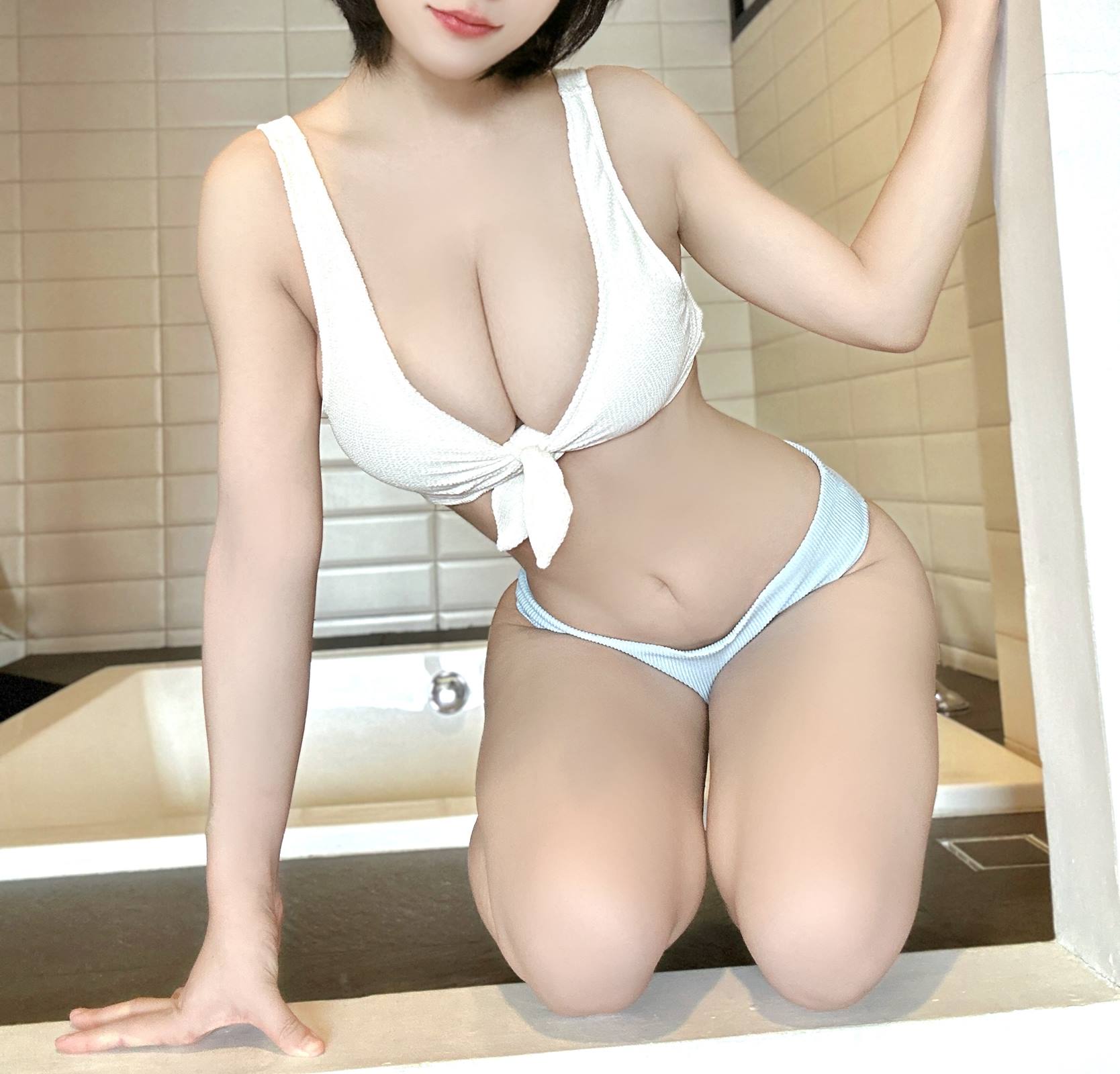 小仓千代w  2023年09月fantia写真[124P/1V/235MB]插图1