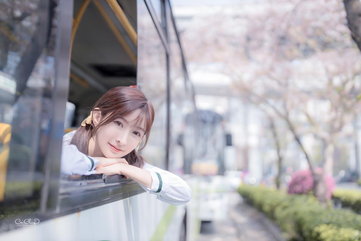 王羽衫 – JK大巴[20P/27MB]插图1