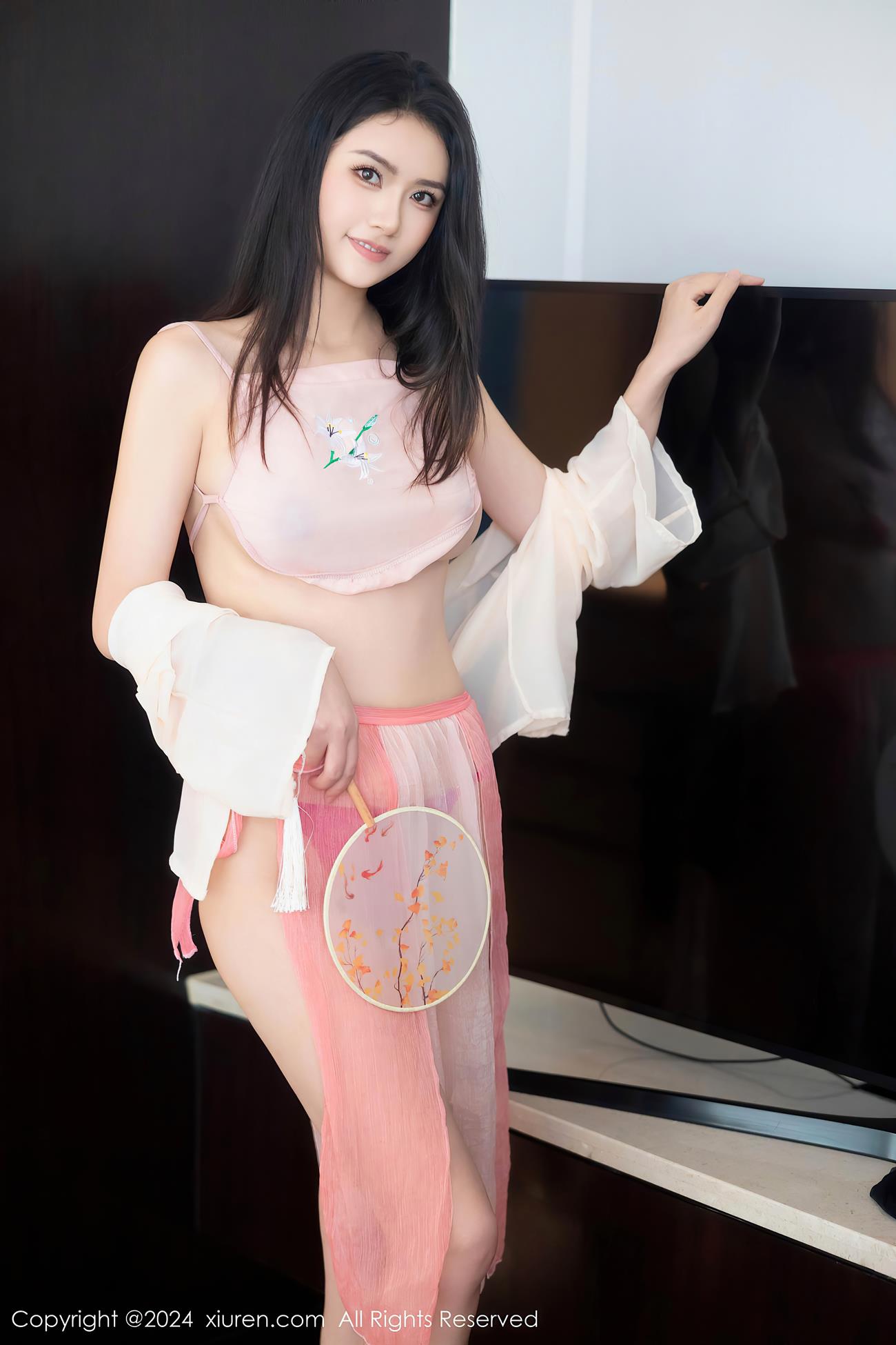 [Xiuren秀人网]2024.12.03 NO.9542 方子萱[77+1P/601MB]插图2