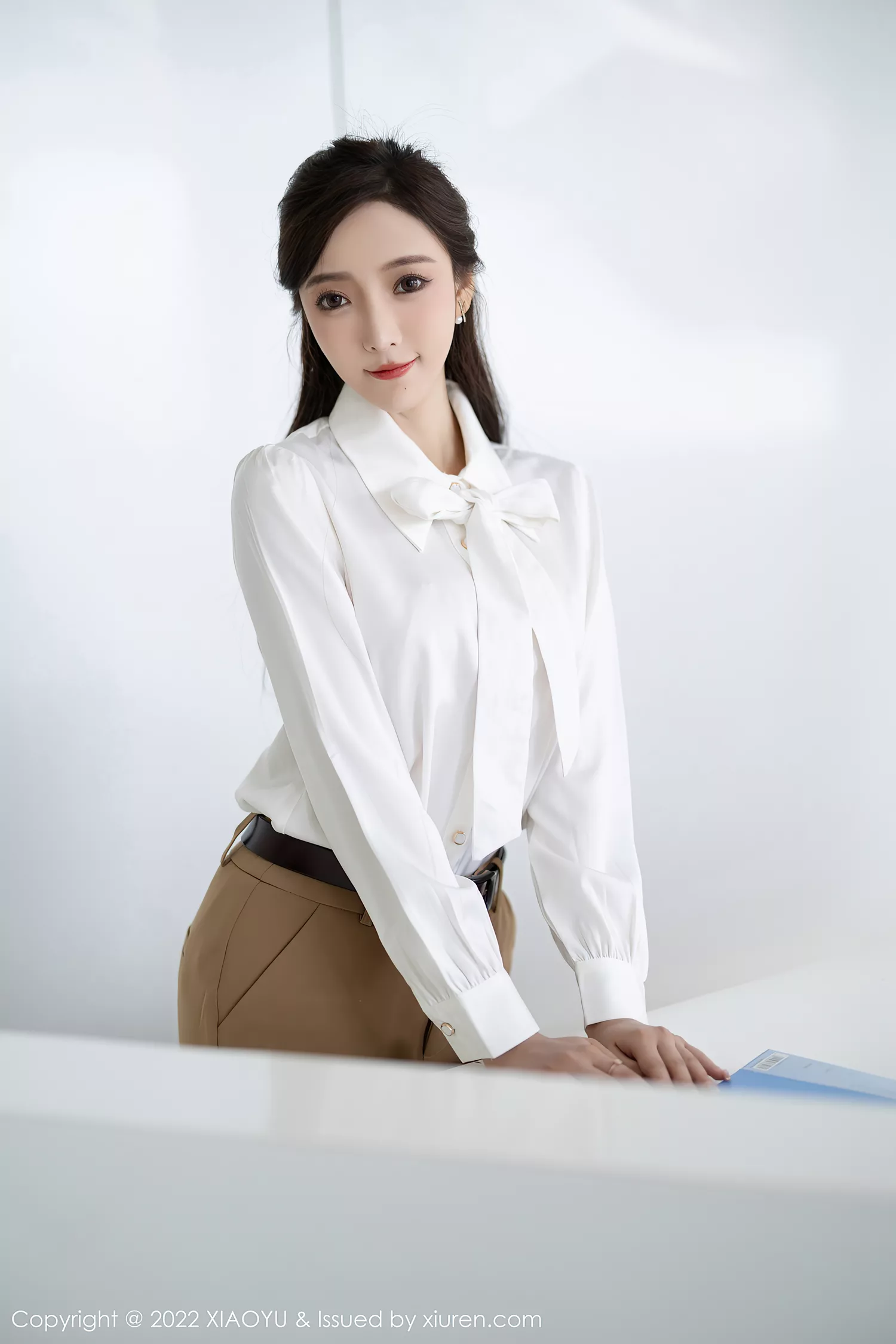 [XIAOYU语画界] 2022.08.29 VOL.852 王馨瑶yanni OL装扮[82P/609MB]插图1
