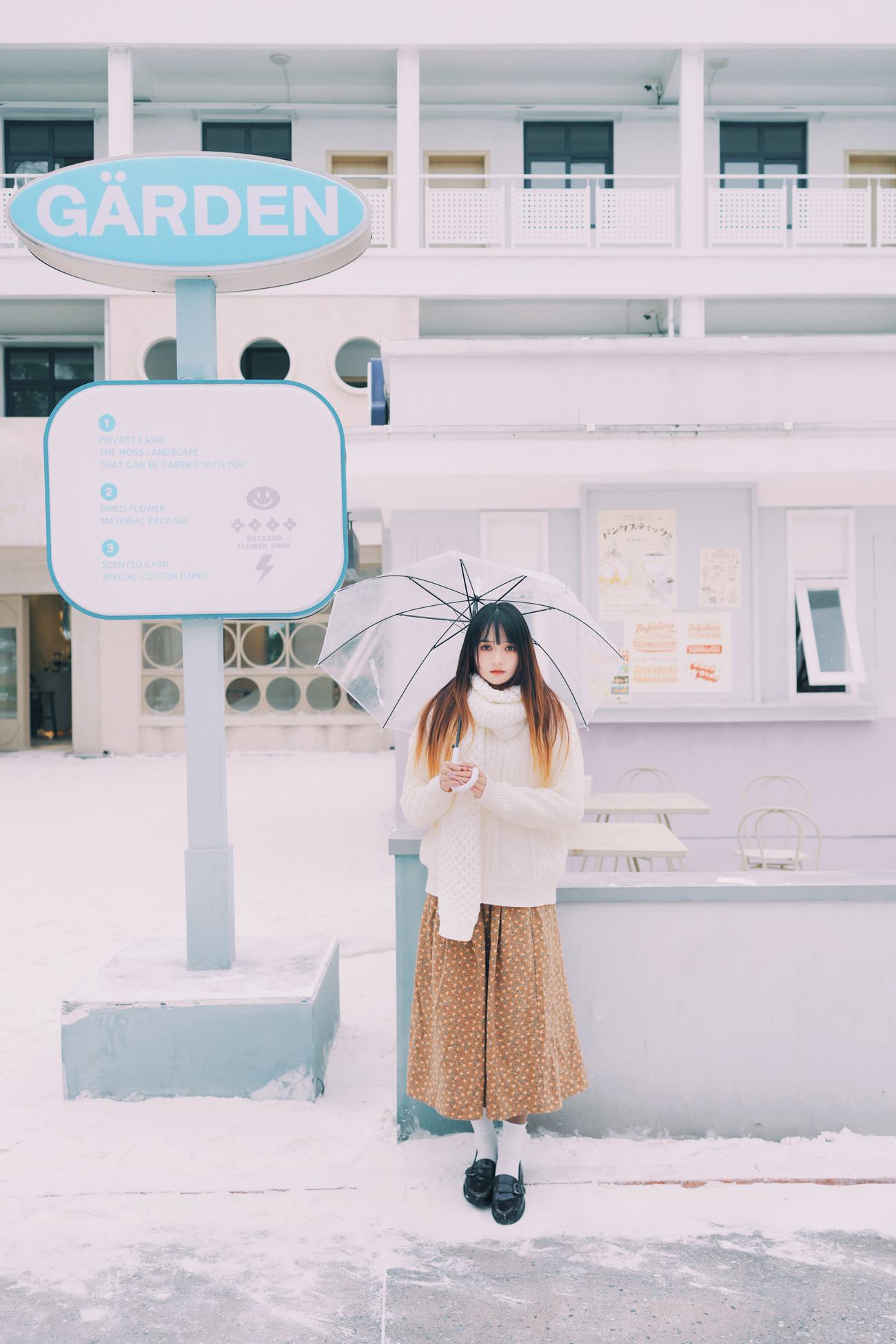 人气Coser@兔子Zzz不吃胡萝卜 在雪中等待[34P/126MB]插图2