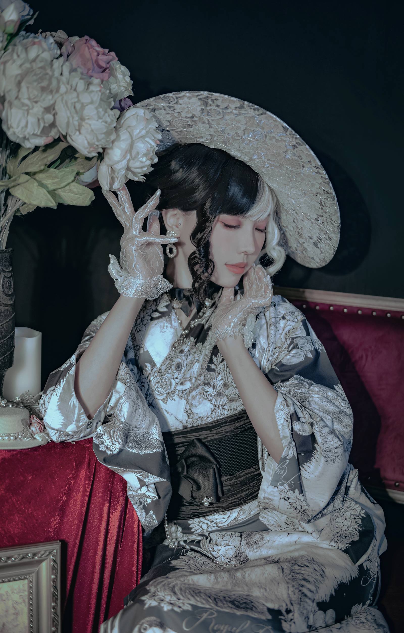 Ely_eee(ElyEE子) – Halloween Witch[8P/2V/50MB]插图1