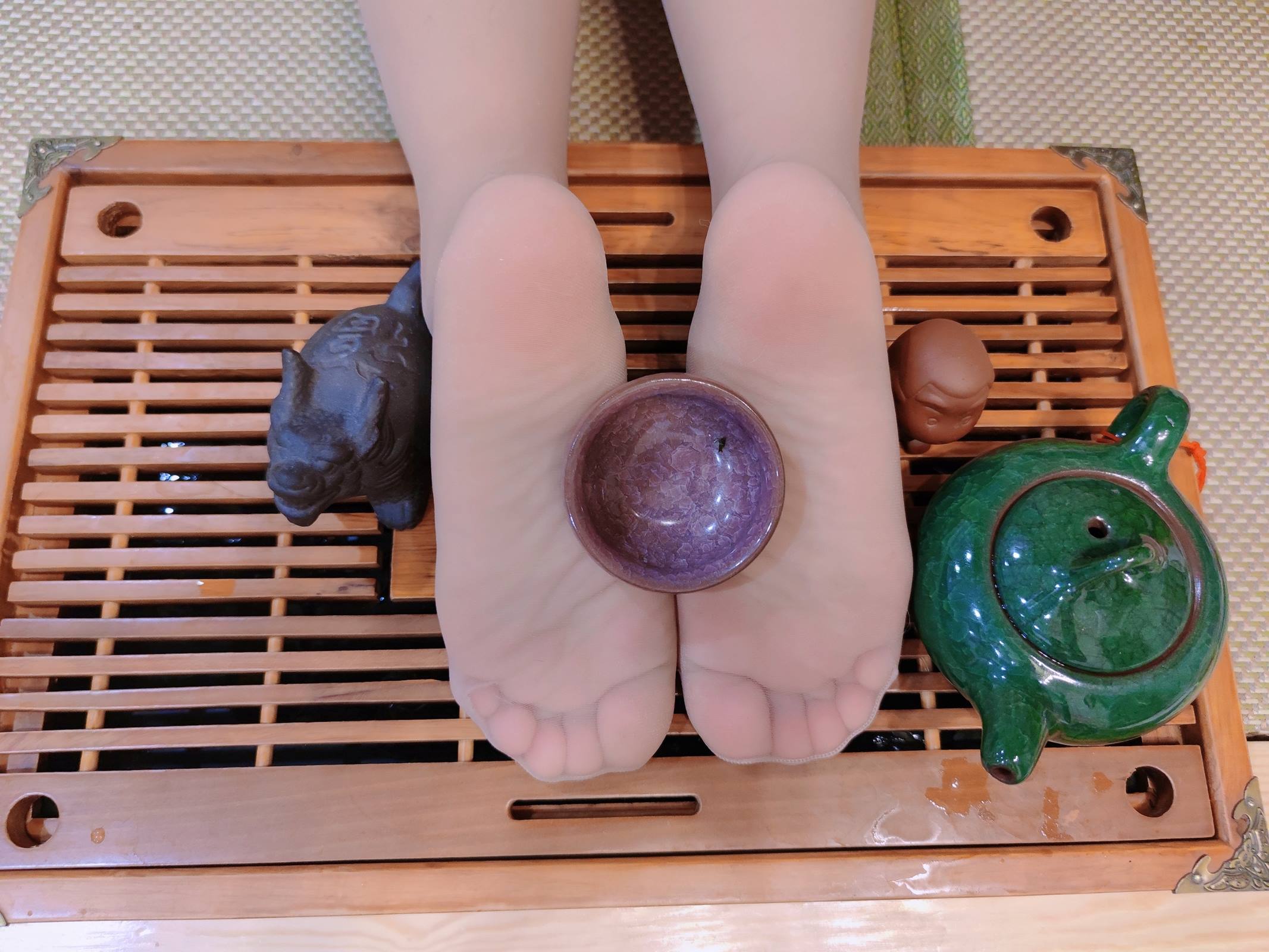 网紅Coser@地瓜小朋友 -茶艺每足[28P/61MB]插图2