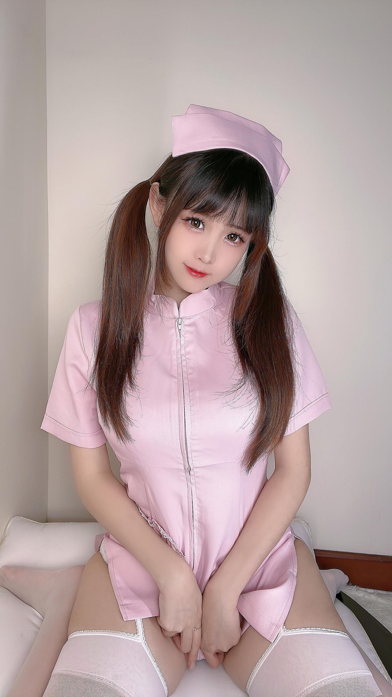 miko酱ww – 护士姐姐[26P/1V/236MB]插图2