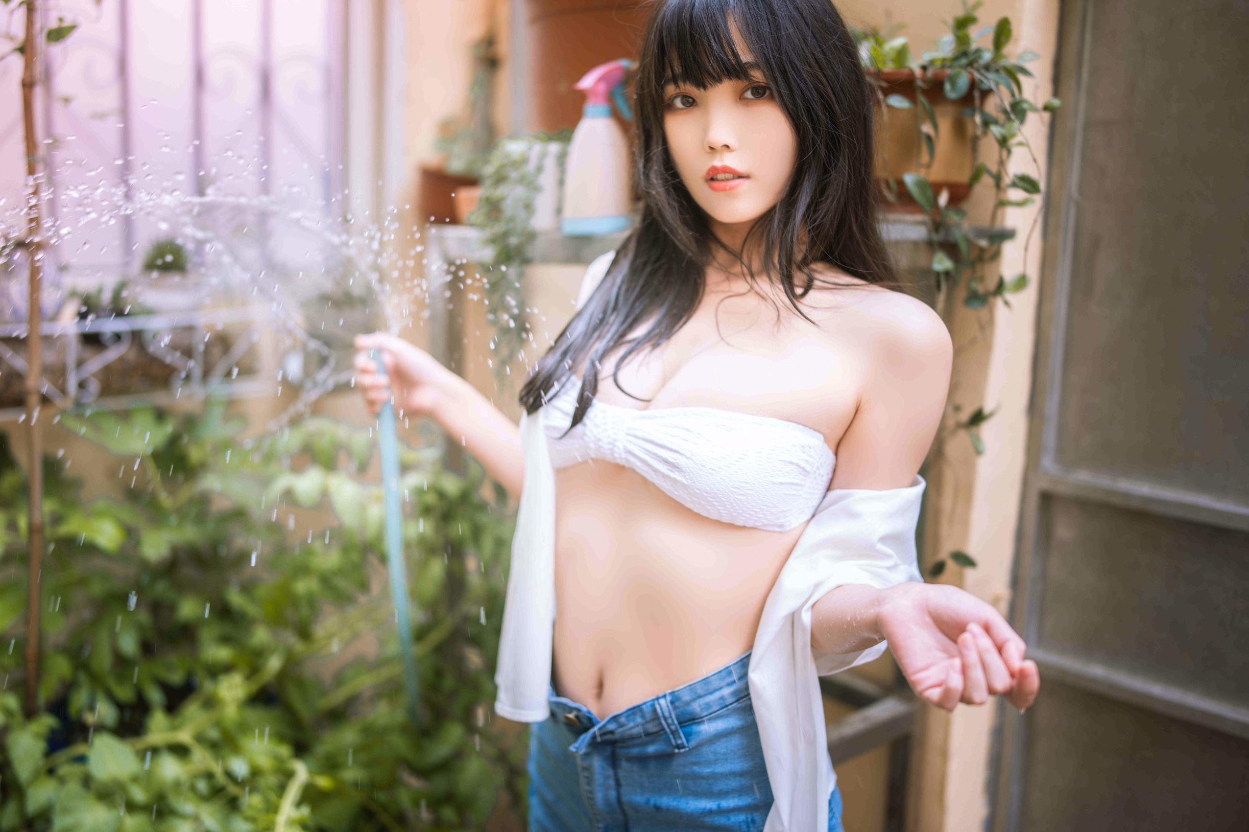 汪知子 – 夏日小院[33P/638MB]插图2